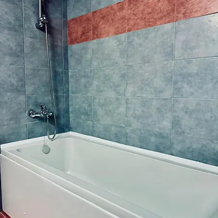 2 Urban Retreat Unirii Near Center