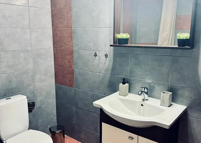 2 Urban Retreat Unirii Near Center *